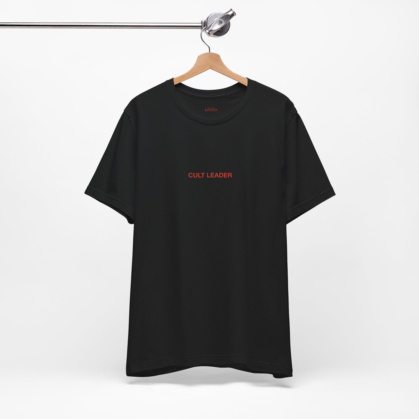 CULT LEADER - Classic, Comfy, Unisex T-Shirt (EU)
